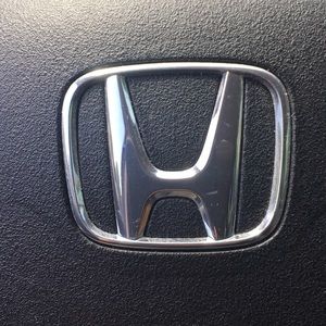 Meet your Posher, Iliana